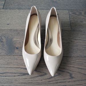 Calvin Klein Patent leather Nude kitten heels